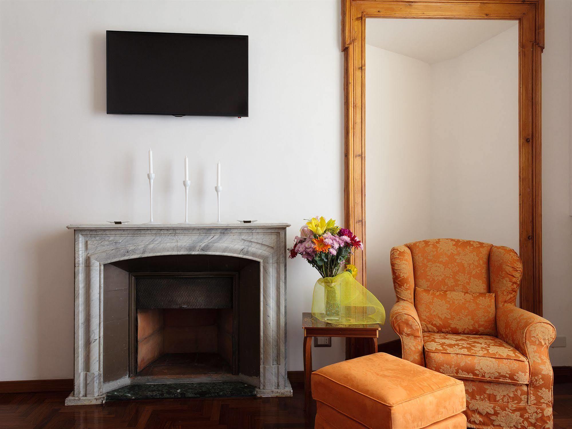 Lh Royal Suites Terrace Roma Exterior foto